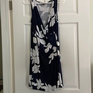 Side ruched navy & white summer cotton blend wrap dress. Very figure flattering